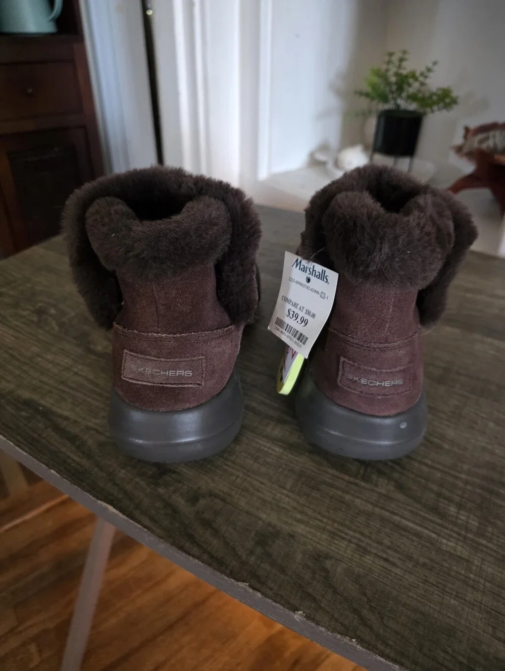 Skechers Women’s Dark Brown Faux-Fur Ankle Winter Boots